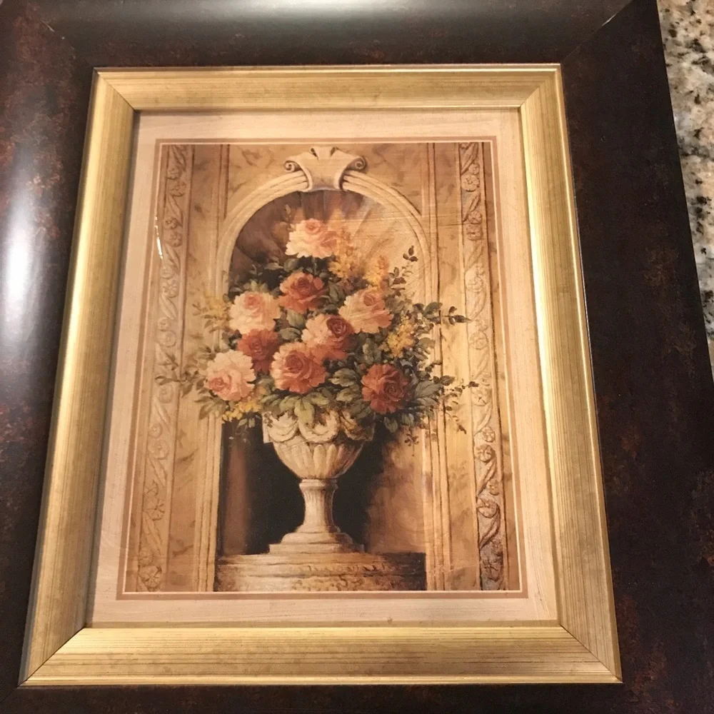 💐 Vintage Floral Painting